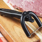 🥩 Нож за отстраняване на мазнина от месото – остър и издръжлив помощник в кухнята 🍳